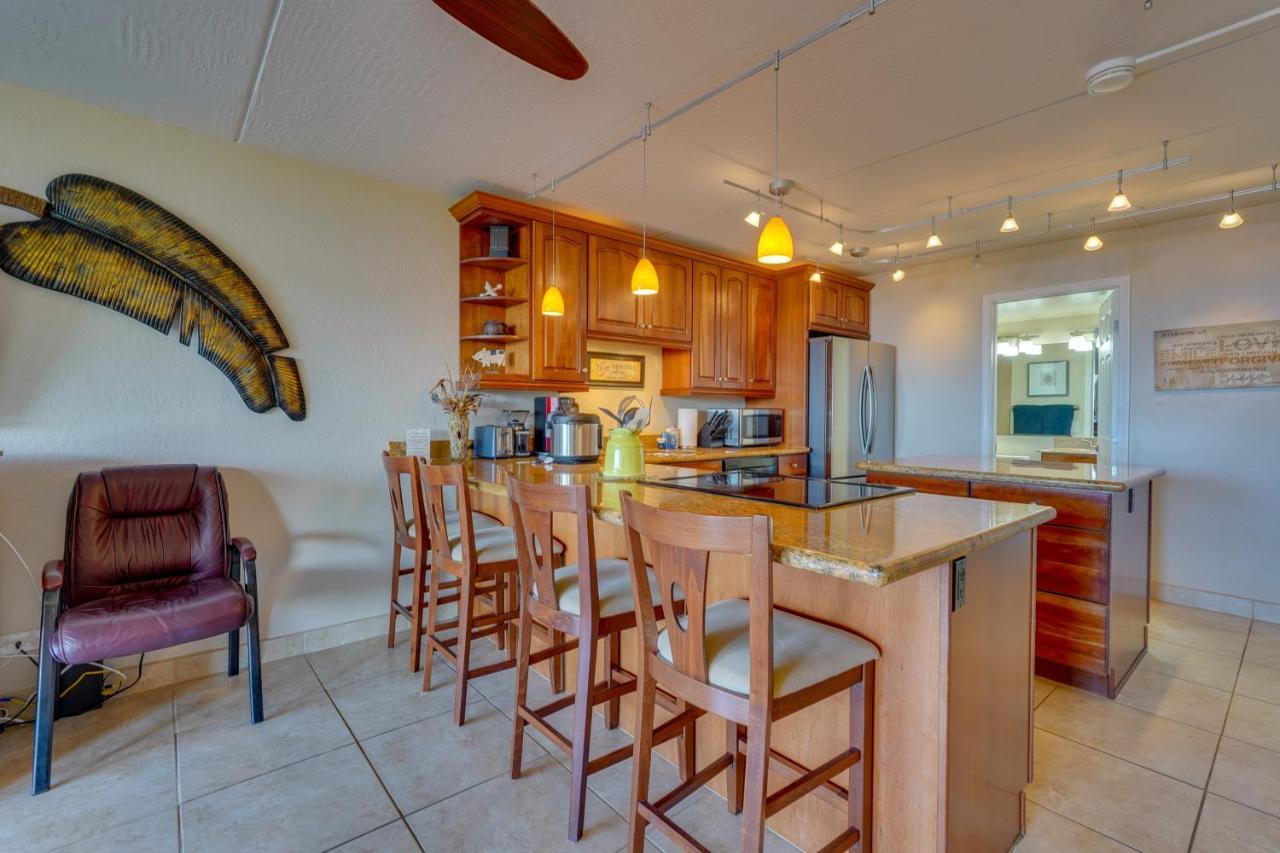 Kona Pacific Top Floor Retreat Ocean View And Pool! Kailua-Kona Zewnętrze zdjęcie